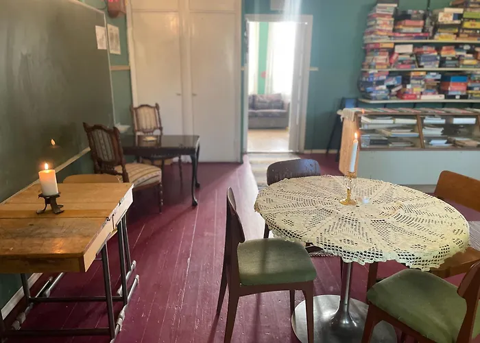 Koulumaeki Ostello Karkola