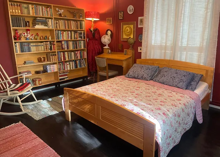 Koulumaeki Ostello Karkola