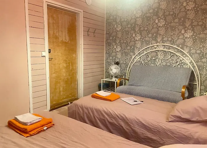 Koulumaeki * Karkola