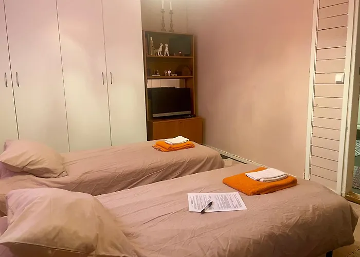 Koulumaeki Ostello Karkola