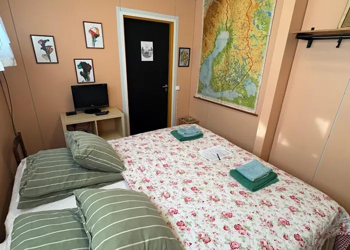 Koulumaeki Ostello Karkola